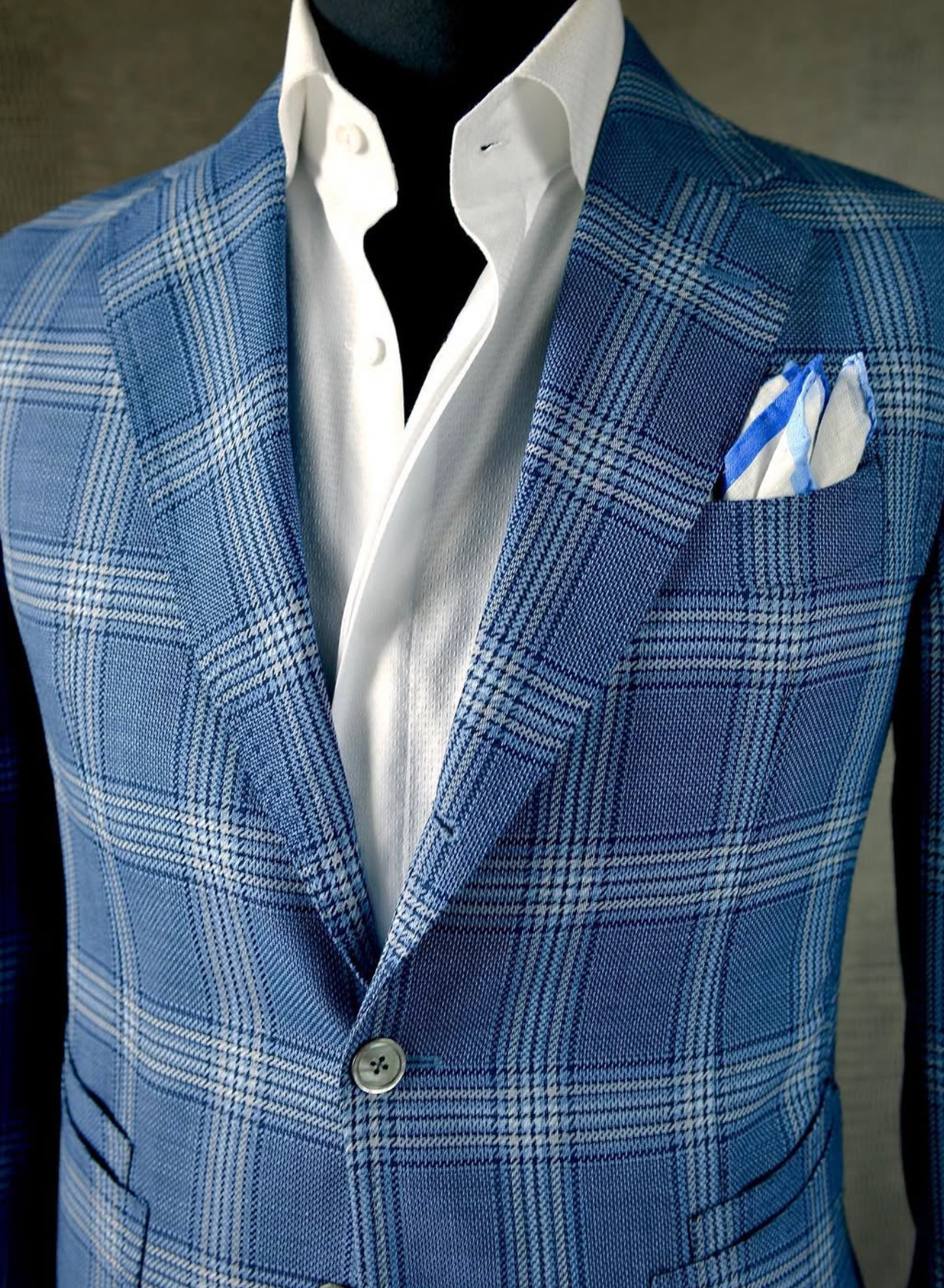 The Best Summer Colour Combinations for Men, King & Bay Bespoke Solutions, Toronto, Canada