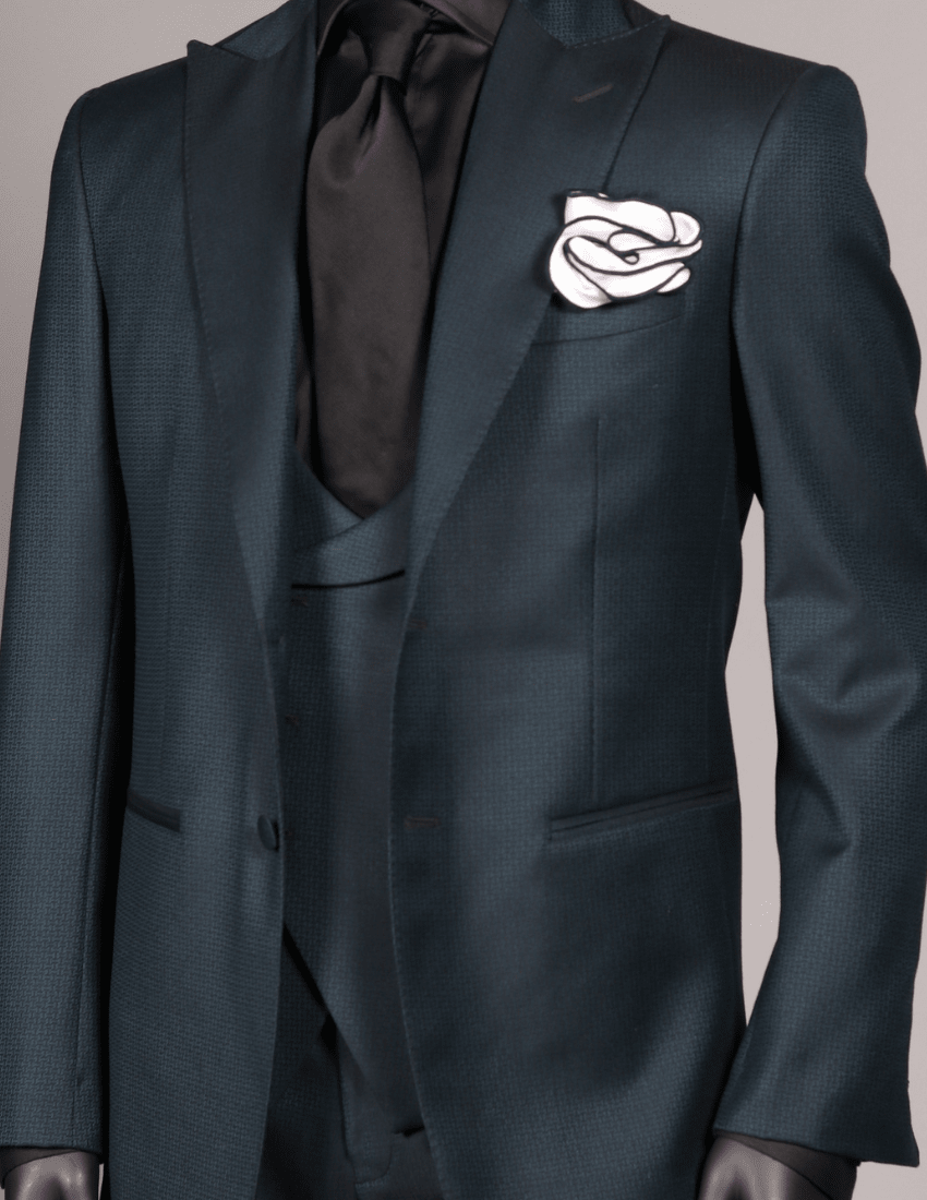 The Art of Elegant Dressing for Fashionable Men, King & Bay Bespoke Solutions, Toronto, Canada