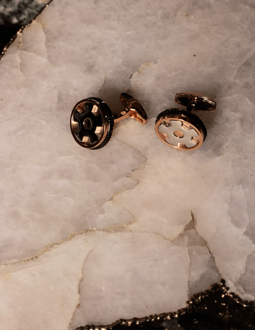 A Detailed Guide About Cufflinks & How to Wear Them, King & Bay Bespoke Solutions, Toronto, Canada